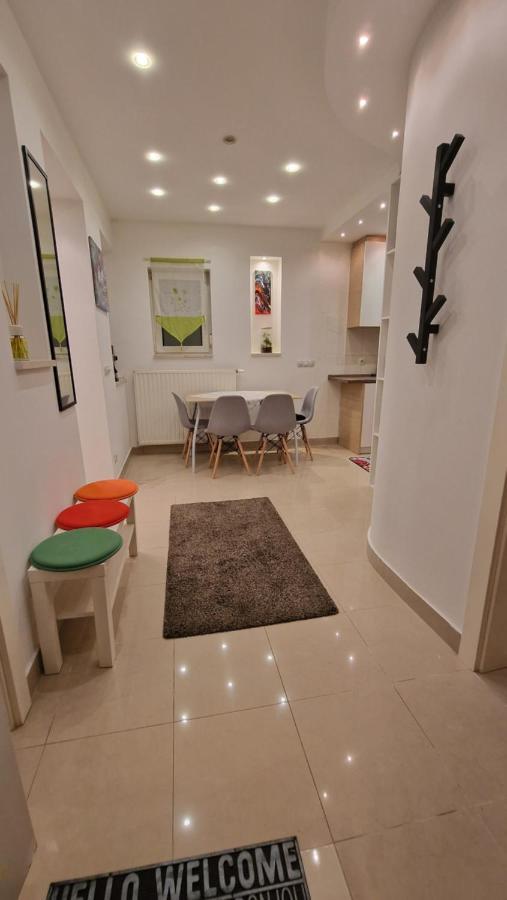 Apartman Roses Zagreb Bagian luar foto